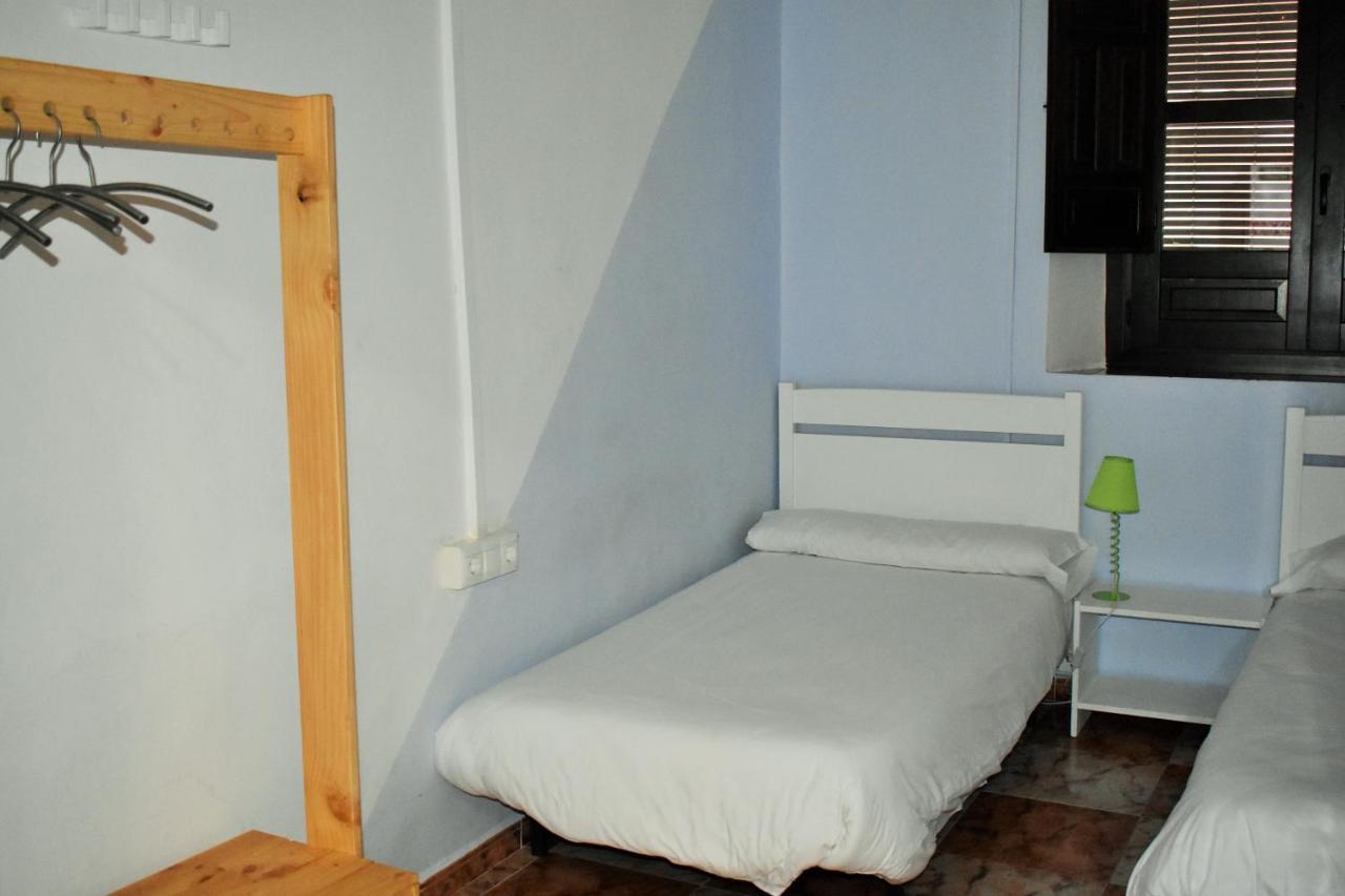 Pension Castil Гранада Экстерьер фото