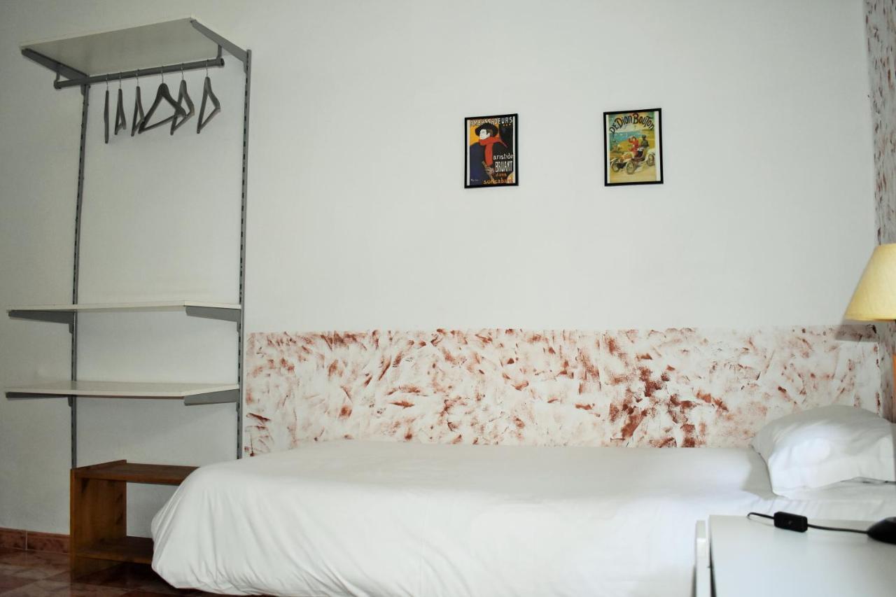 Pension Castil Гранада Экстерьер фото